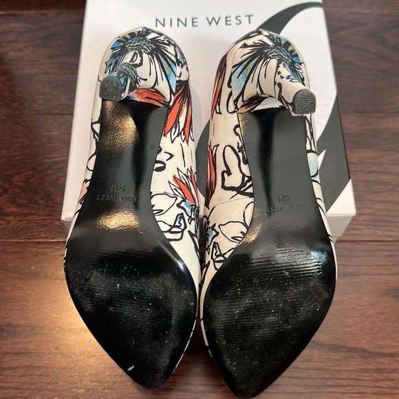 Nine West | 3.5” Heel | Multi-Color - Picture 4 of 4
